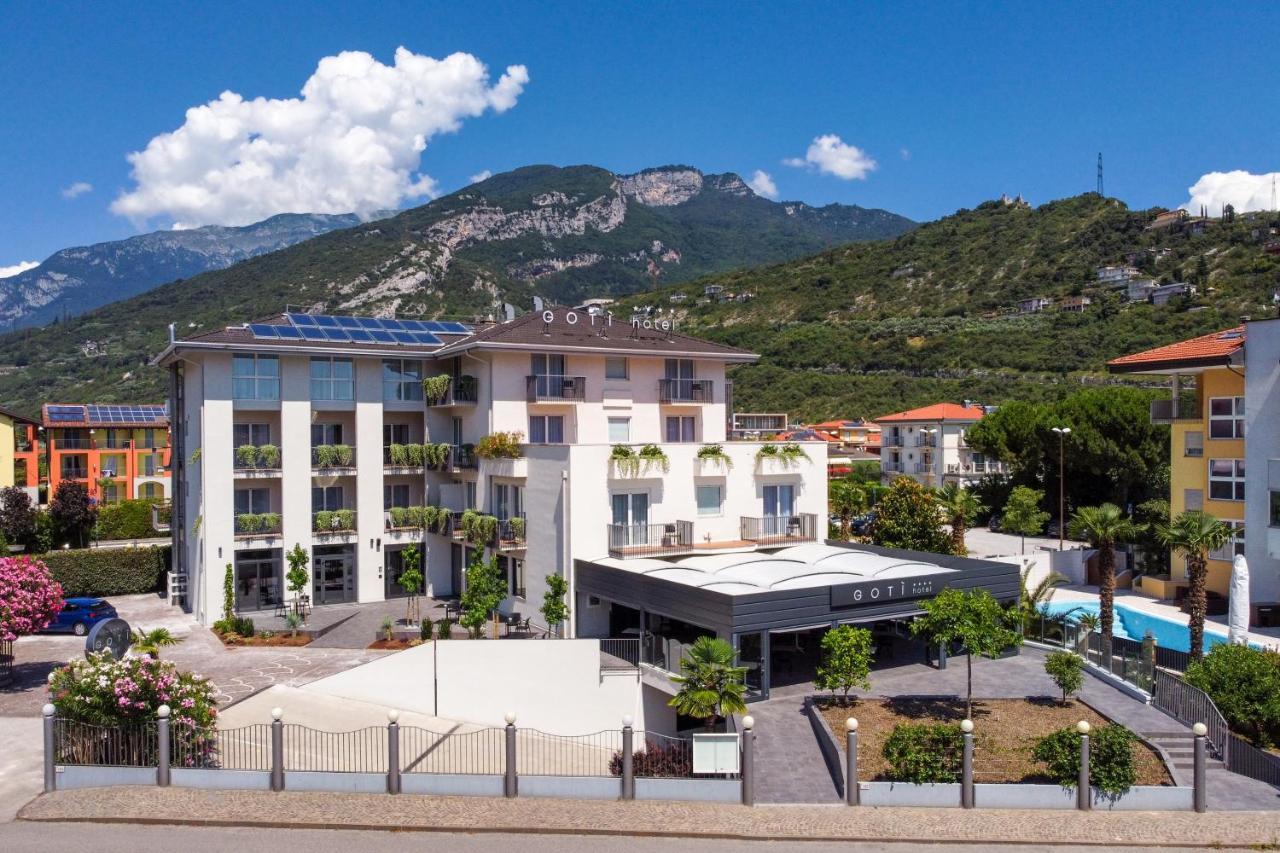 Goti Hotel Torbole Sul Garda Eksteriør bilde