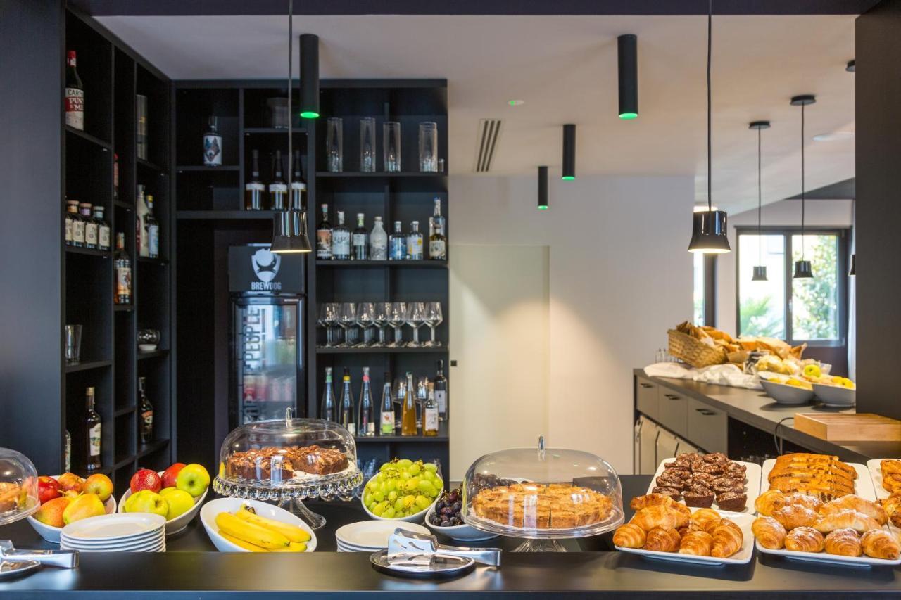 Goti Hotel Torbole Sul Garda Eksteriør bilde